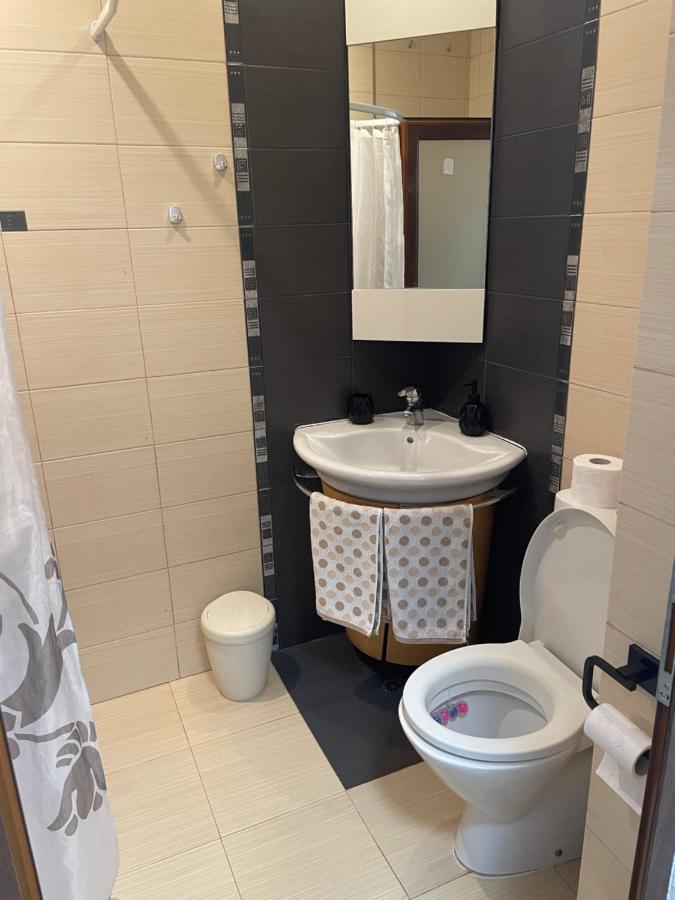 Geri Apartment Burgas Bagian luar foto